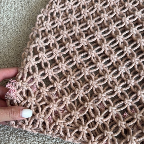 Elegant Pink Woven Tote Bag - Picture 2 of 5